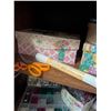 Image 11 : Beads and Sequins Craft Lot