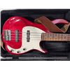 Image 2 : Peavey Milestone BXP 4-String Electric Bass w/ Hard Shell Case