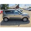 Image 8 : DUNCAN - 2011 KIA SOUL GREY 214906 KMS - 278387-3
