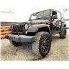 Image 2 : PARKSVILLE - 2015 JEEP WRANGLER BLACK 160728 KMS - 743177-3