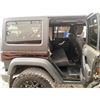 Image 39 : PARKSVILLE - 2015 JEEP WRANGLER BLACK 160728 KMS - 743177-3
