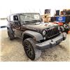 Image 9 : PARKSVILLE - 2015 JEEP WRANGLER BLACK 160728 KMS - 743177-3