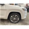 Image 26 : PARKSVILLE - 2019 JEEP CHEROKEE WHITE 170814 KMS - 361317-3