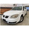 Image 1 : PARKSVILLE - 2009 PONTIAC G5 WHITE 103530 KMS - 268412-2