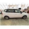 Image 11 : PARKSVILLE - "NO RESERVE" 2012 KIA RONDO WHITE 272800 KMS - 378929-2