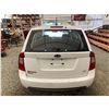 Image 18 : PARKSVILLE - "NO RESERVE" 2012 KIA RONDO WHITE 272800 KMS - 378929-2