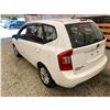 Image 21 : PARKSVILLE - "NO RESERVE" 2012 KIA RONDO WHITE 272800 KMS - 378929-2