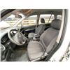 Image 51 : PARKSVILLE - "NO RESERVE" 2012 KIA RONDO WHITE 272800 KMS - 378929-2