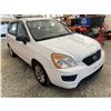 Image 9 : PARKSVILLE - "NO RESERVE" 2012 KIA RONDO WHITE 272800 KMS - 378929-2
