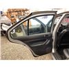 Image 46 : PARKSVILLE - "NO RESERVE" 2004 VOLKSWAGEN JETTA GREY 272653 KMS - 014408-2