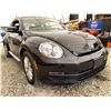 Image 8 : PARKSVILLE - 2014 VOLKSWAGEN BEETLE BLACK 128745 KMS - 655012-3