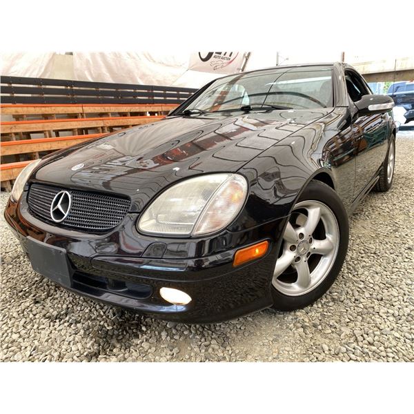 PARKSVILLE - 2002 MERCEDES-BENZ SLK-CLASS BLACK 169036 KMS - 249373-3