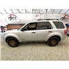 Image 23 : PARKSVILLE- 2008 FORD ESCAPE GREY 329555 KMS - C96897-1