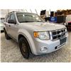 Image 8 : PARKSVILLE- 2008 FORD ESCAPE GREY 329555 KMS - C96897-1