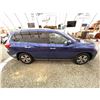 Image 12 : PARKSVILLE - 2017 NISSAN PATHFINDER BLUE 304714 KMS - 637302-3