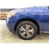Image 31 : PARKSVILLE - 2017 NISSAN PATHFINDER BLUE 304714 KMS - 637302-3