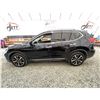 Image 23 : PARKSVILLE - 2017 NISSAN ROGUE BLACK 168564 KMS - 790839-3