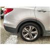 Image 30 : PARKSVILLE - 2015 HYUNDAI SANTA FE GREY 258216 KMS - 092937-3