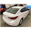 Image 16 : PARKSVILLE - 2015 MAZDA MAZDA3 WHITE 223023 KMS - 154460-2