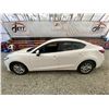 Image 23 : PARKSVILLE - 2015 MAZDA MAZDA3 WHITE 223023 KMS - 154460-2