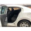 Image 45 : PARKSVILLE - 2015 MAZDA MAZDA3 WHITE 223023 KMS - 154460-2