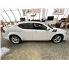 Image 11 : PARKSVILLE - 2011 DODGE AVENGER WHITE 132923 KMS - 526024-3