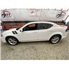 Image 23 : PARKSVILLE - 2011 DODGE AVENGER WHITE 132923 KMS - 526024-3
