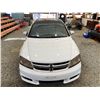 Image 7 : PARKSVILLE - 2011 DODGE AVENGER WHITE 132923 KMS - 526024-3