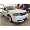 Image 8 : PARKSVILLE - 2011 DODGE AVENGER WHITE 132923 KMS - 526024-3
