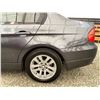 Image 29 : PARKSVILLE - 2006 BMW 325I GREY 243523 KMS - T12360-1