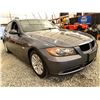 Image 8 : PARKSVILLE - 2006 BMW 325I GREY 243523 KMS - T12360-1