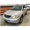 Image 3 : "NO RESERVE" PARKSVILLE - 2006 LEXUS RX GREY 137373 MILES - 019392-3A