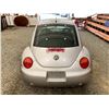 Image 19 : PARKSVILLE - 2001 VOLKSWAGEN BEETLE GREY 196186 KMS - 435194-2