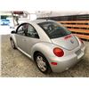Image 21 : PARKSVILLE - 2001 VOLKSWAGEN BEETLE GREY 196186 KMS - 435194-2