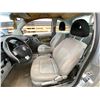 Image 44 : PARKSVILLE - 2001 VOLKSWAGEN BEETLE GREY 196186 KMS - 435194-2