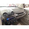 Image 48 : PARKSVILLE - 2001 VOLKSWAGEN BEETLE GREY 196186 KMS - 435194-2