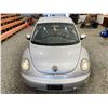 Image 7 : PARKSVILLE - 2001 VOLKSWAGEN BEETLE GREY 196186 KMS - 435194-2