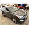 Image 10 : PARKSVILLE - 2013 HYUNDAI SANTA FE SPORT GREEN 145558 KMS - 086060-3