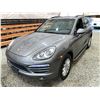 Image 3 : PARKSVILLE - 2012 PORSCHE CAYENNE GREY 191258 KMS - A01200-3