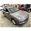 Image 10 : PARKSVILLE - 2012 PORSCHE CAYENNE GREY 191258 KMS - A01200-3