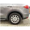 Image 29 : PARKSVILLE - 2012 PORSCHE CAYENNE GREY 191258 KMS - A01200-3