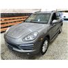Image 3 : PARKSVILLE - 2012 PORSCHE CAYENNE GREY 191258 KMS - A01200-3