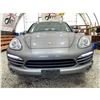 Image 5 : PARKSVILLE - 2012 PORSCHE CAYENNE GREY 191258 KMS - A01200-3