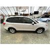 Image 12 : PARKSVILLE - 2015 SUBARU FORESTER WHITE 204244 KMS - 838044-1