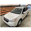 Image 4 : PARKSVILLE - 2015 SUBARU FORESTER WHITE 204244 KMS - 838044-1