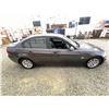 Image 12 : PARKSVILLE - 2006 BMW 325I GREY 243523 KMS - T12360-1