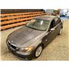 Image 4 : PARKSVILLE - 2006 BMW 325I GREY 243523 KMS - T12360-1