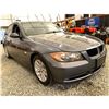 Image 8 : PARKSVILLE - 2006 BMW 325I GREY 243523 KMS - T12360-1