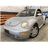 Image 1 : PARKSVILLE - 2001 VOLKSWAGEN BEETLE GREY 196186 KMS - 435194-2