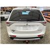 Image 18 : PARKSVILLE - 2015 MITSUBISHI OUTLANDER WHITE 244281 KMS - 600704-2